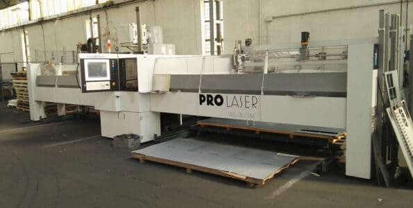 Macchina a taglio Laser Fibra Procon 1500 x 3000